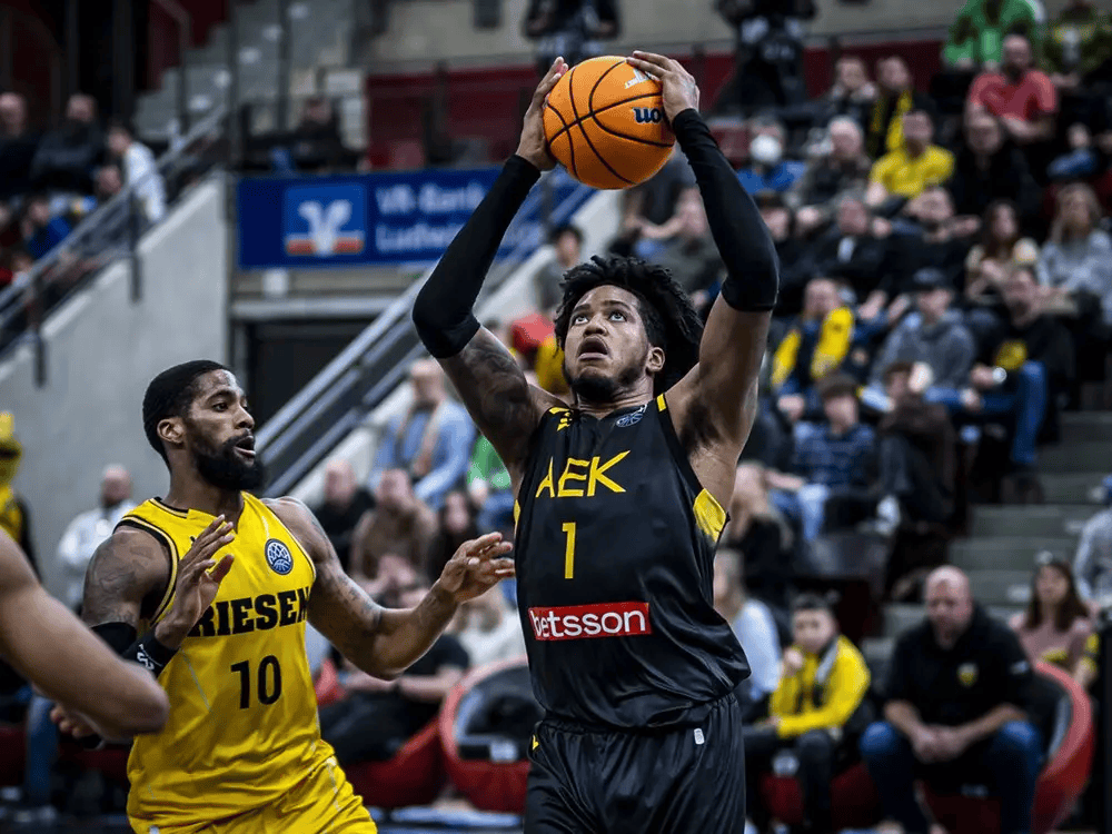 浙江队迎法甲关键赛，赛前单刀错失，震撼外界，身体对抗强度拉满的简单介绍